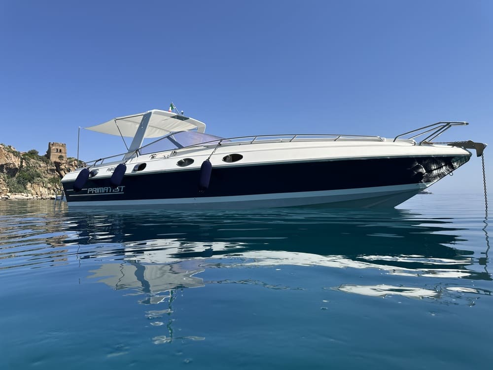 morning experience maemi on boat cefalu 10