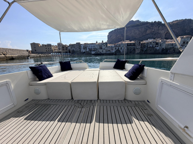 morning experience on boat cefalu mirko 5