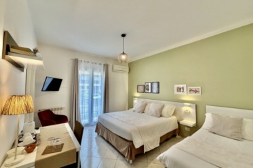 maemi guest house cefalu